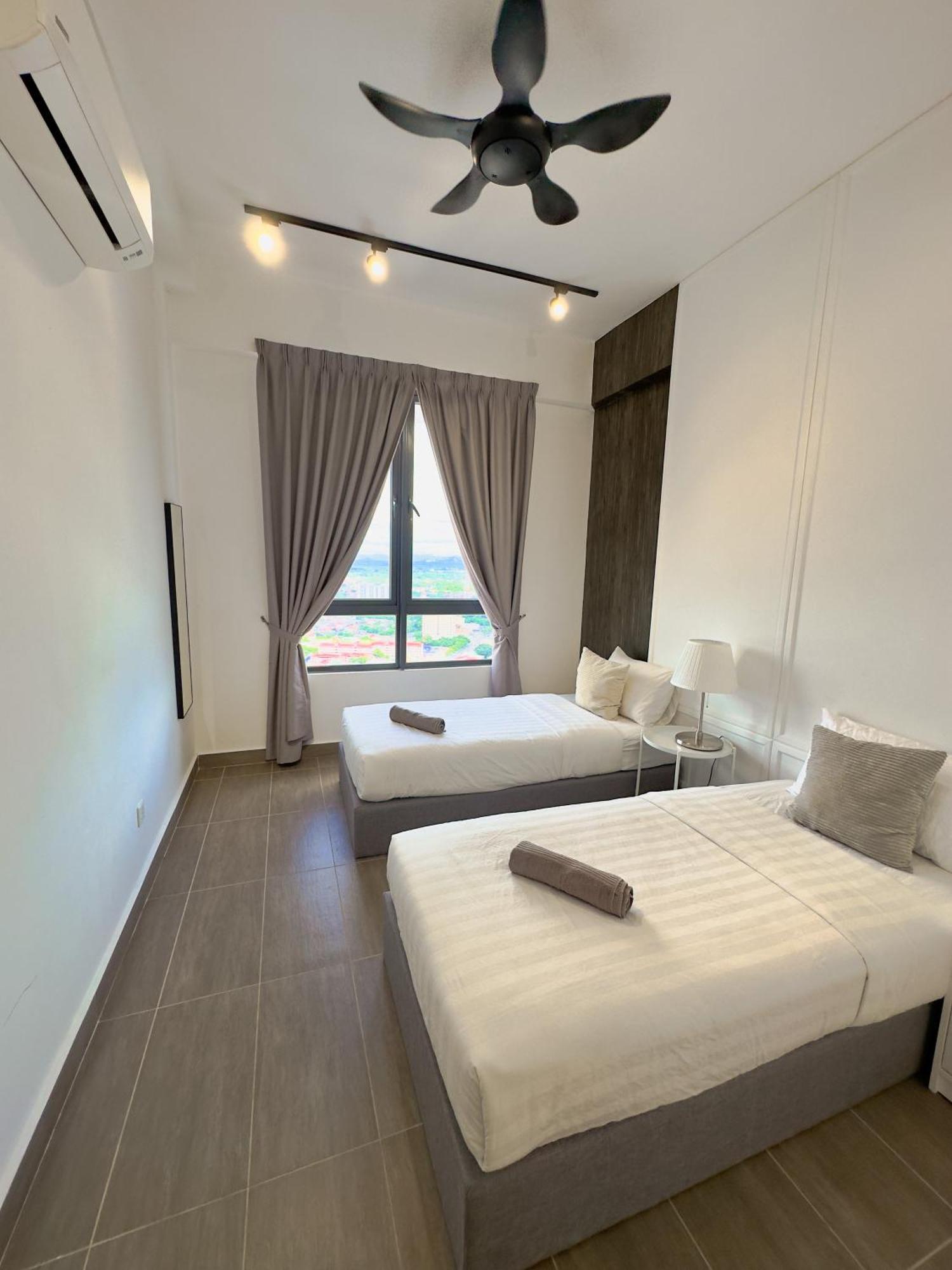 Troika Kota Bharu Penthouse Homestay Экстерьер фото